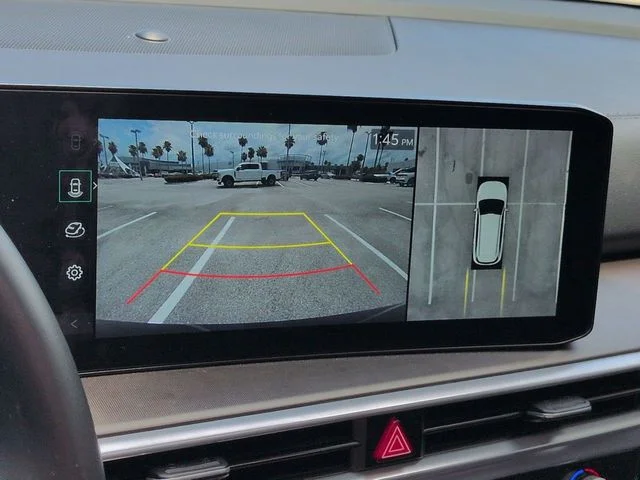 Certified Used 2025 Gray Kia SX image 21