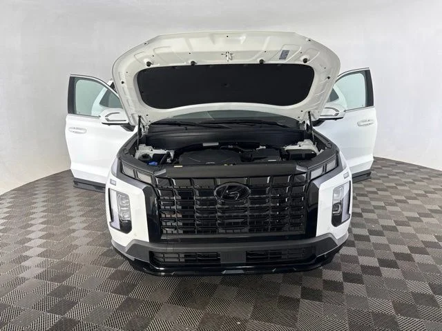 Used 2025 White Hyundai XRT image 14