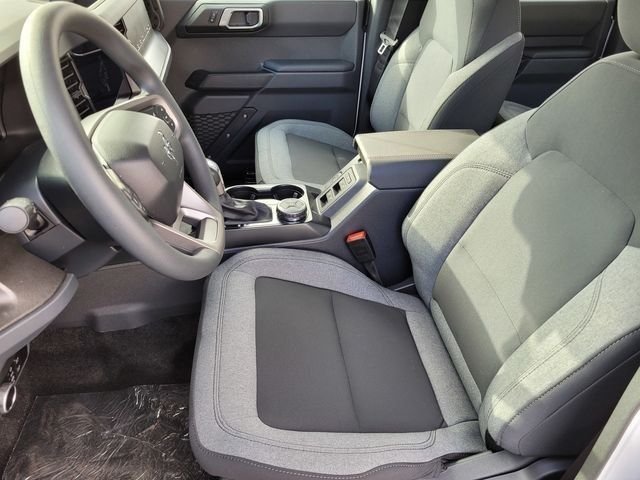 New 2025 Oxford White Ford Base image 90