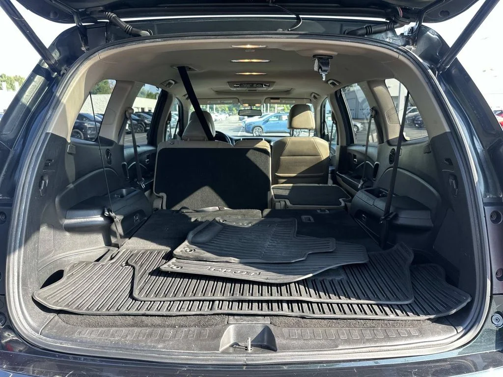 Used 2016  Honda EX-L image 11