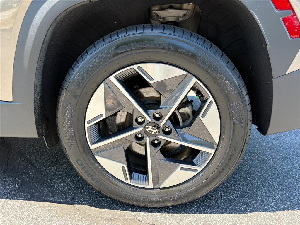 Certified Used 2025 Cashmere Bronze Hyundai SEL Convenience image 24