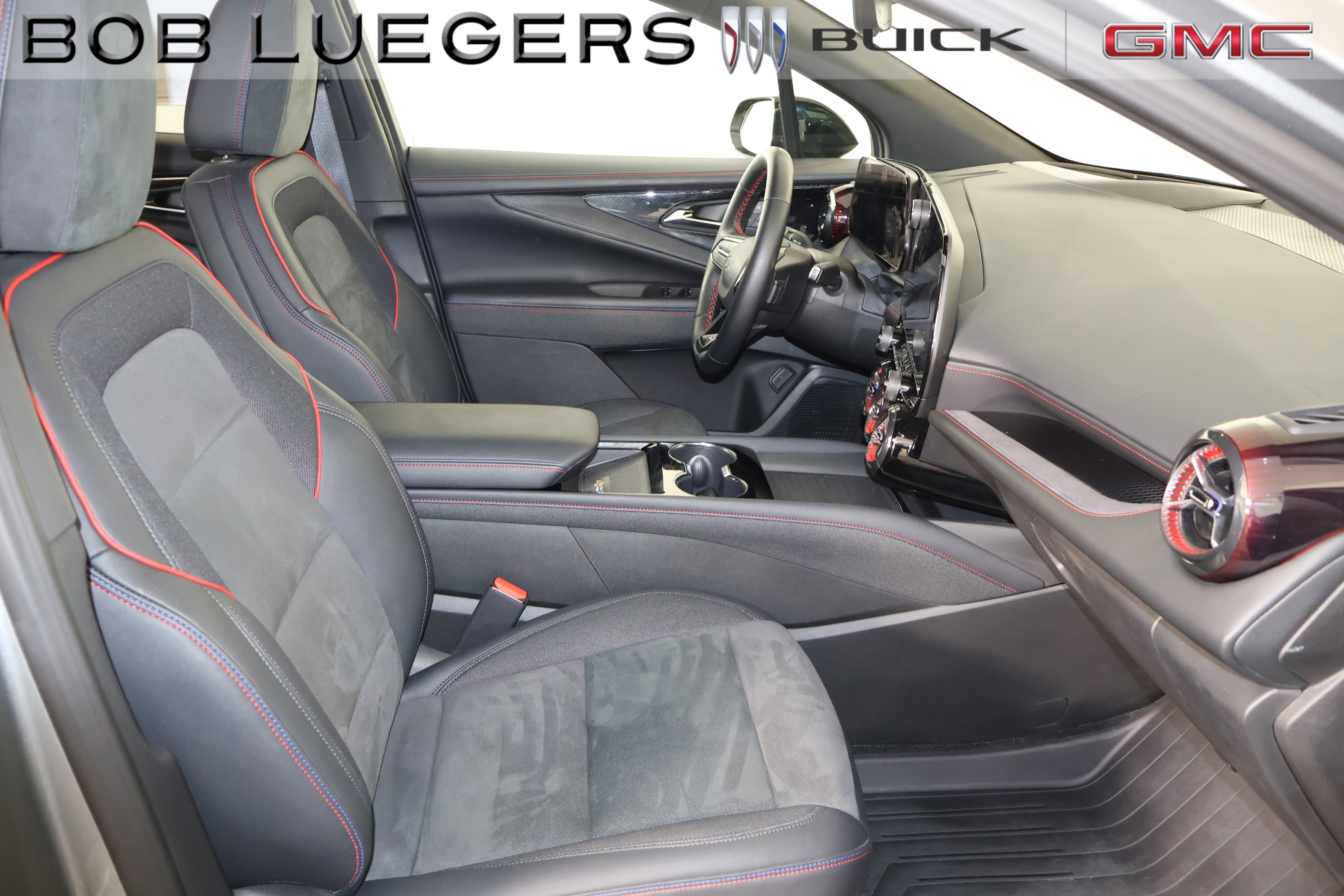 2024 Chevrolet Blazer EV RS - Photo 20