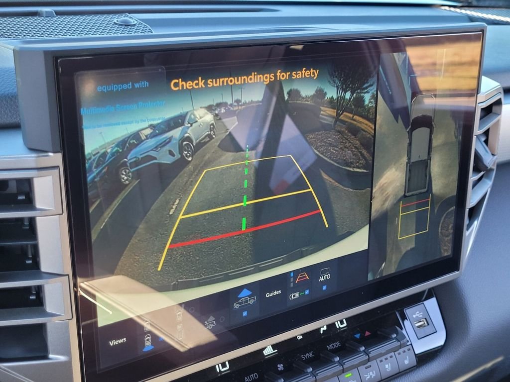 2026 Toyota Tundra Limited - Photo 16