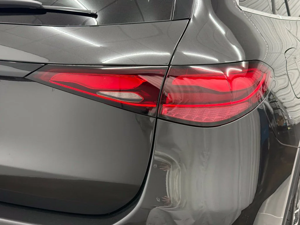 New 2027 Gray Mercedes-Benz GLC 300 image 10