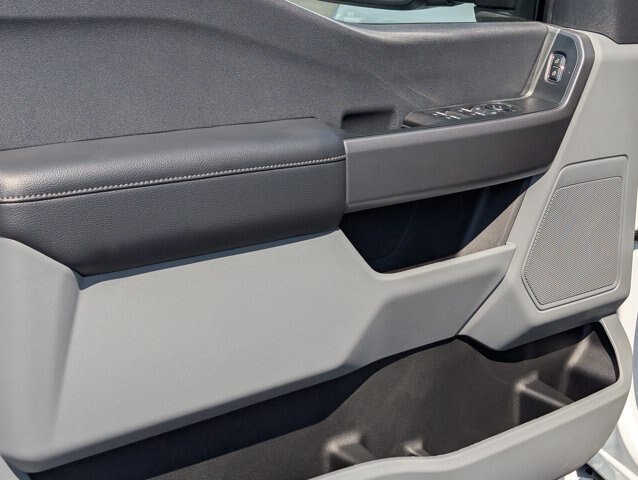 New 2026 Oxford White Ford F-250® XL image 16