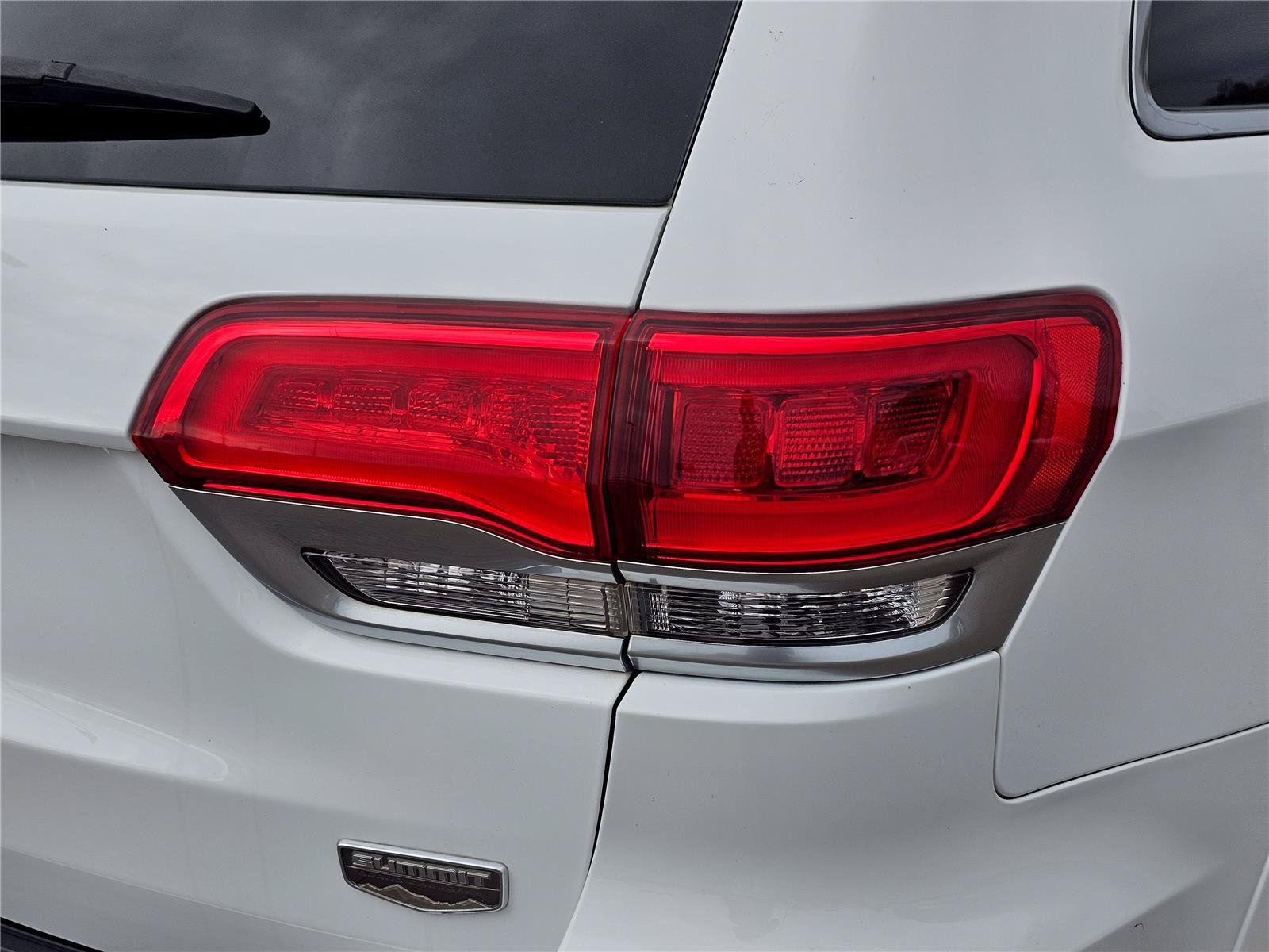 2020 Jeep Grand Cherokee Summit - Photo 9