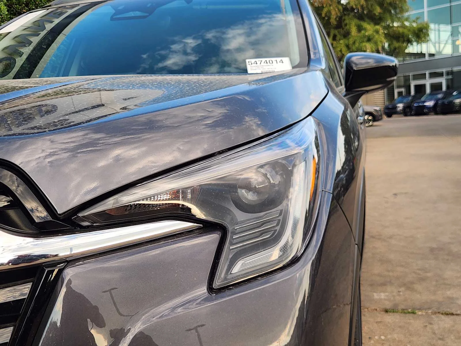 New 2027 MAGNETITE GRAY METALLIC Subaru Limited 7-Passenger image 5