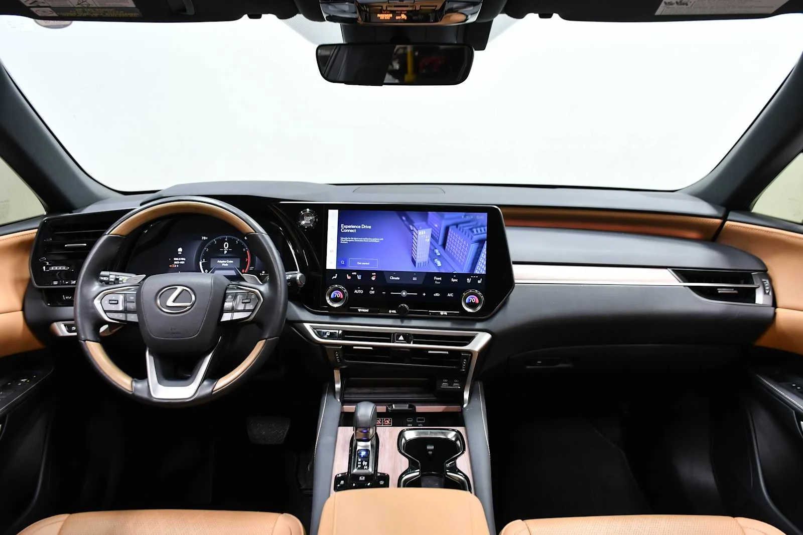 Certified Used 2025 Nightfall Mica Lexus Premium Plus image 15
