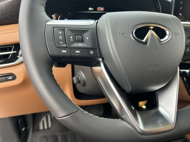 New 2026 2T RAD WHT INFINITI Autograph AWD image 25