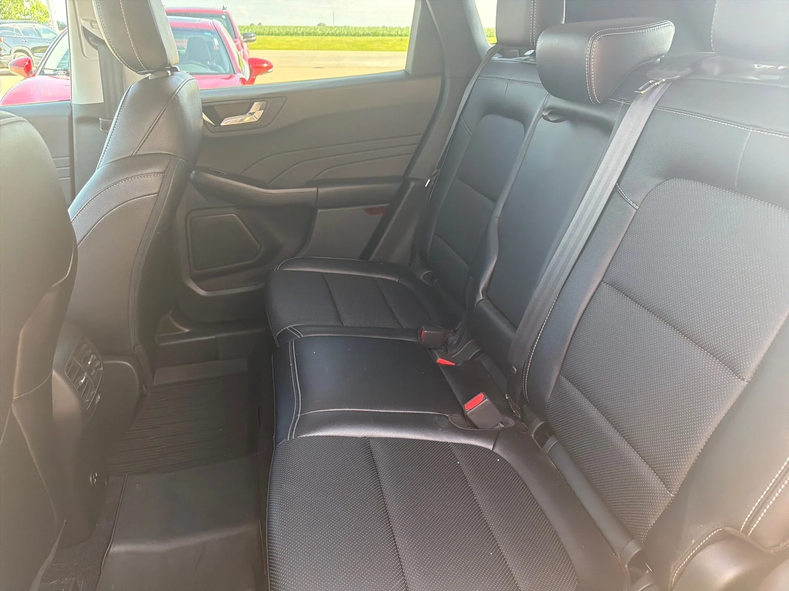 Used 2022 Agate Black Metallic Ford SEL image 8