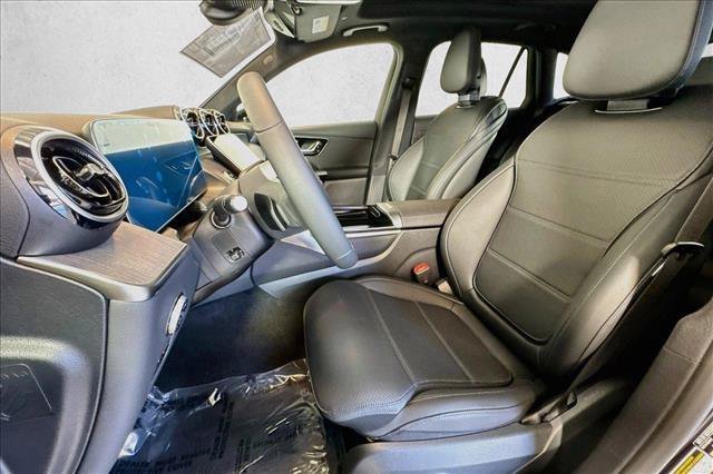 New 2026 Black Mercedes-Benz GLC 300 image 48