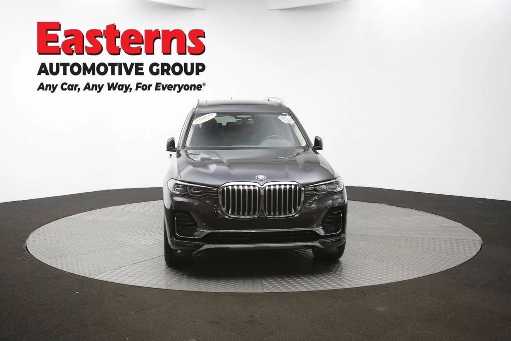 Used 2022 Gray BMW xDrive40i image 52