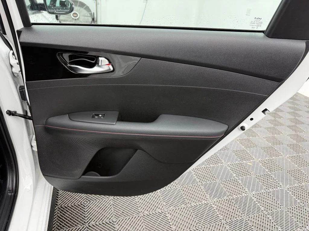 Used 2023 White Kia GT image 33