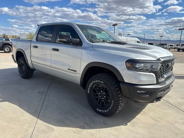 New 2026 Silver Zynith Exterior Paint RAM Rebel image 5