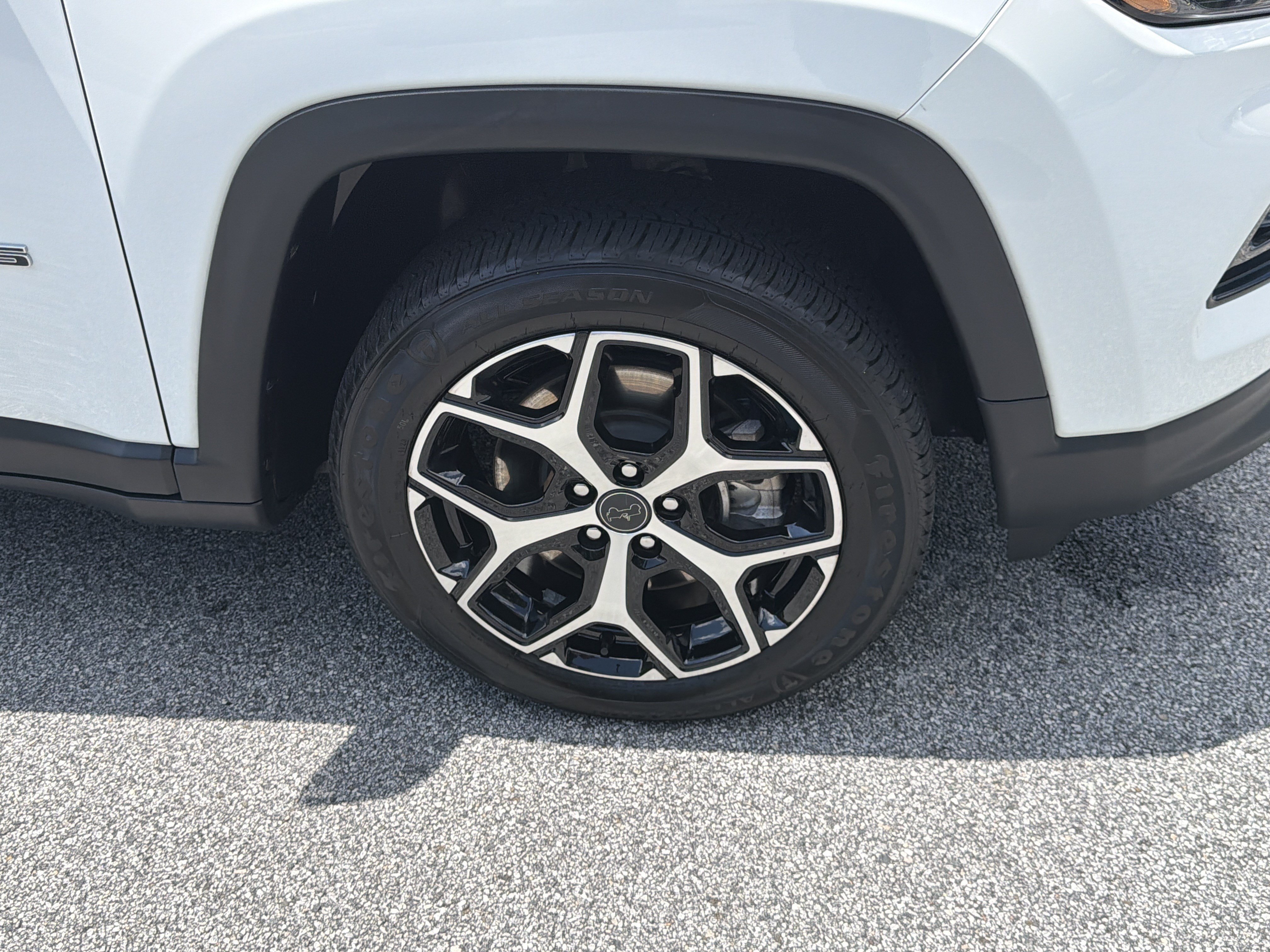 Used 2025 Bright White Clearcoat Jeep Limited image 14