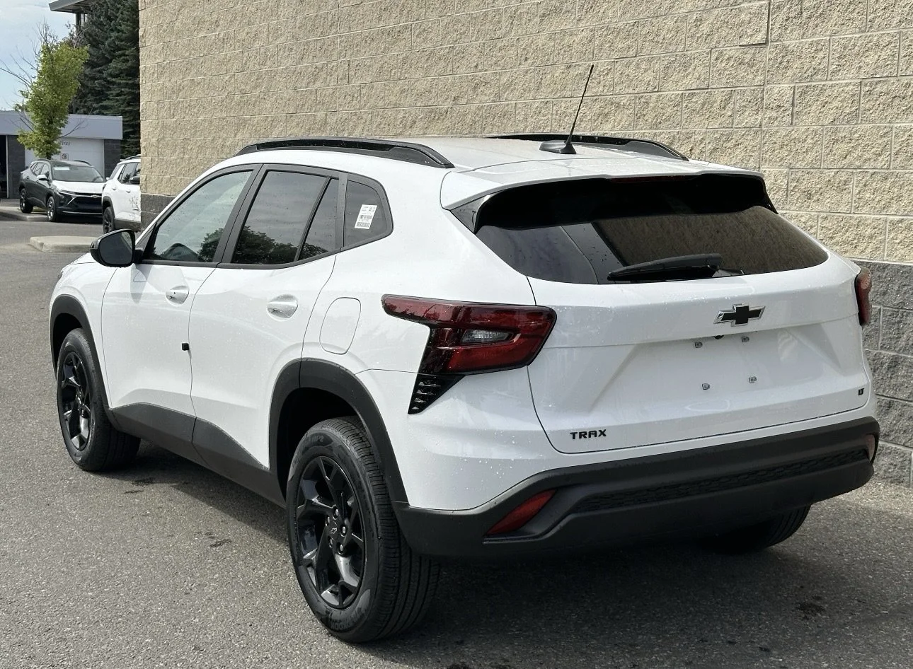 New 2026 Summit White Chevrolet LT image 4