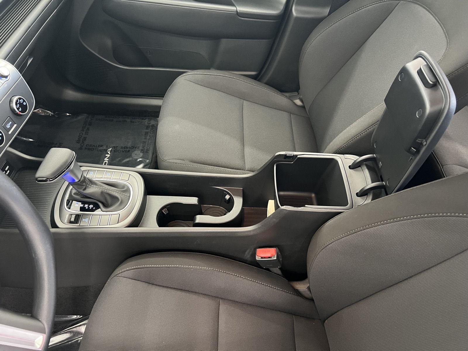 2026 Hyundai Kona SE - Photo 20
