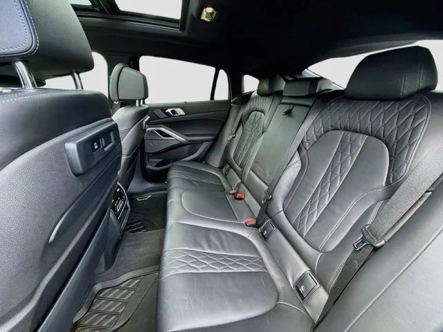 Used 2023 Black BMW xDrive40i image 21