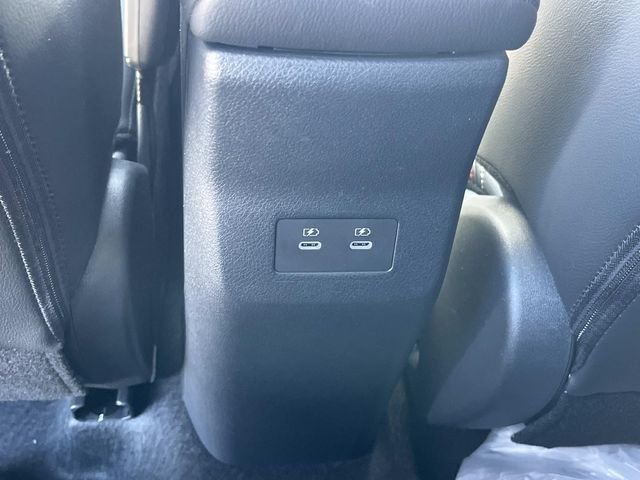 New 2026 Aspen White TriCoat Nissan SR image 16