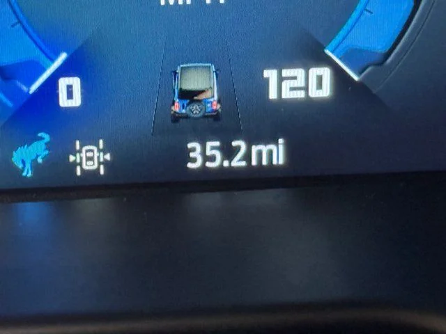 New 2025 Azure Gray Metallic Tri-Coat Ford Badlands® image 16