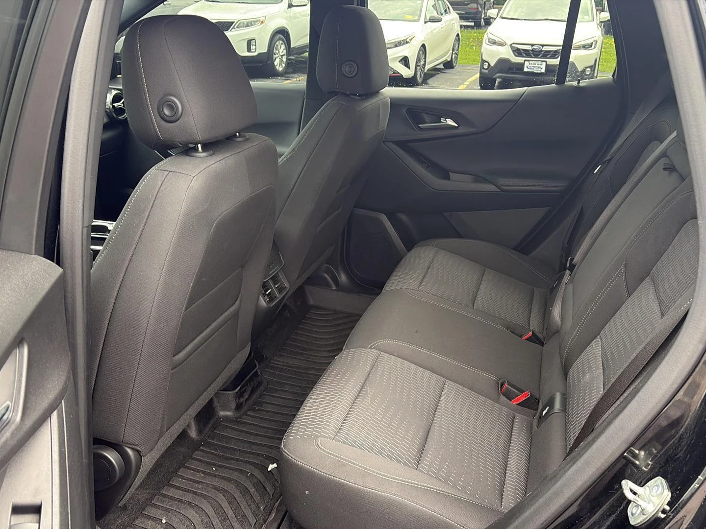 Used 2025 Mosaic Black Metallic Chevrolet FWD LT image 9