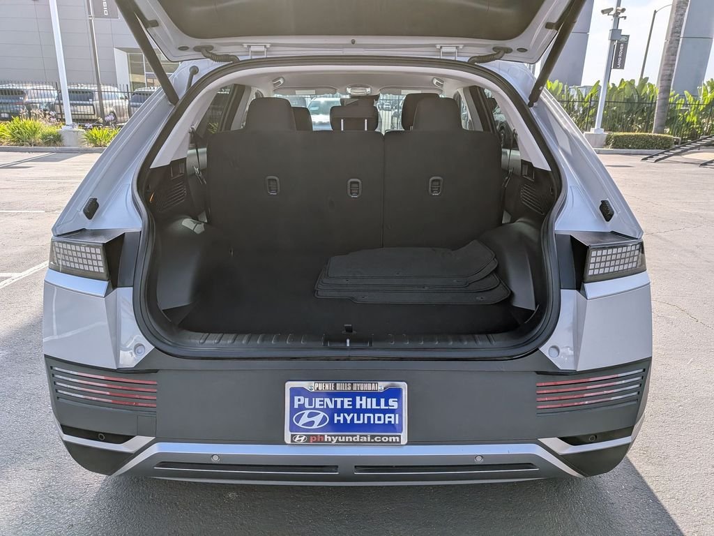 Certified Used 2024 Gray Hyundai SEL image 28