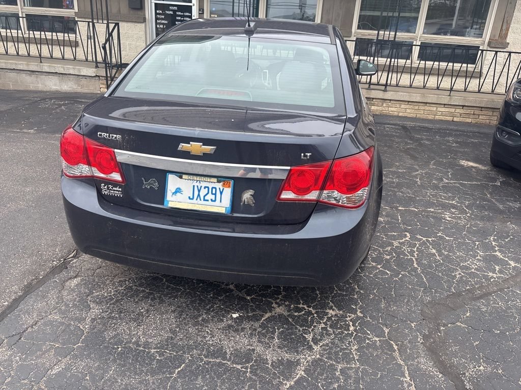 Used 2015 BLUE RAY METALLIC Chevrolet LT image 3