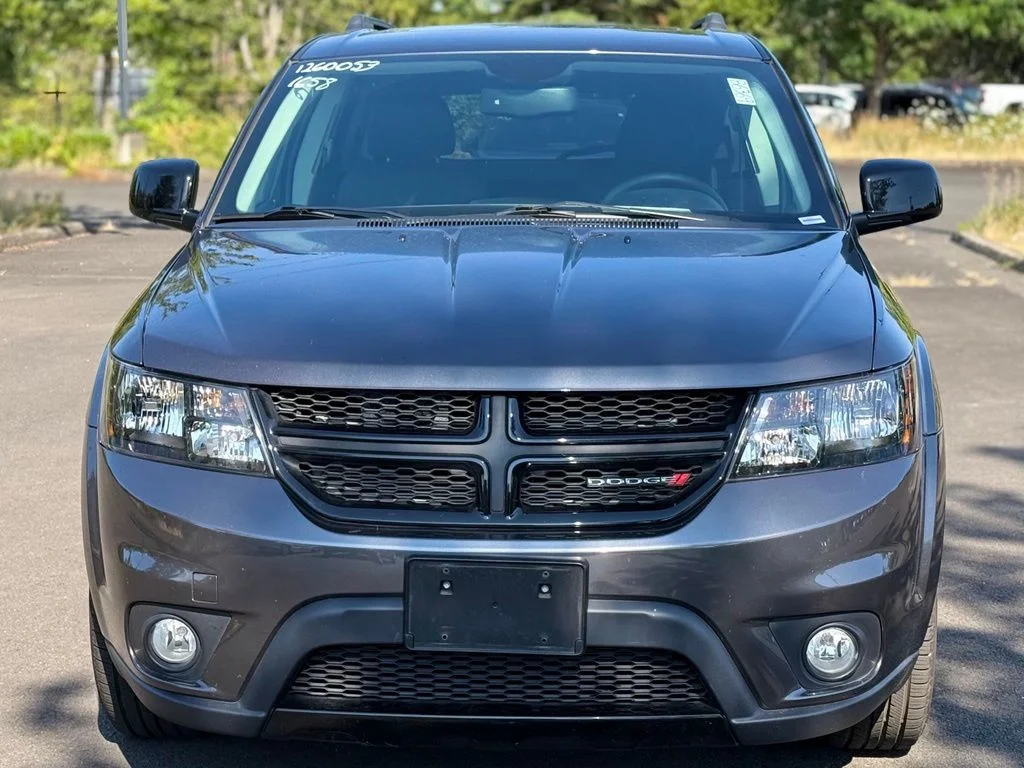 Used 2018 Gray Dodge GT image 8