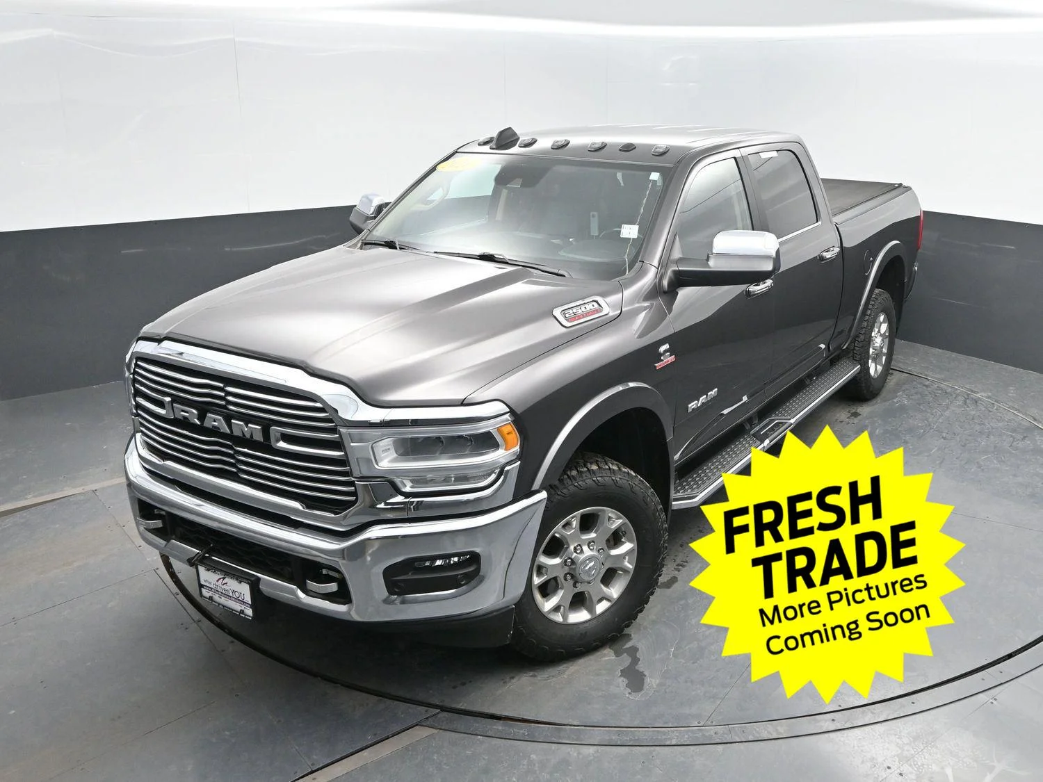 Used 2021 Granite Crystal Metallic Clearcoat Ram Laramie image 40