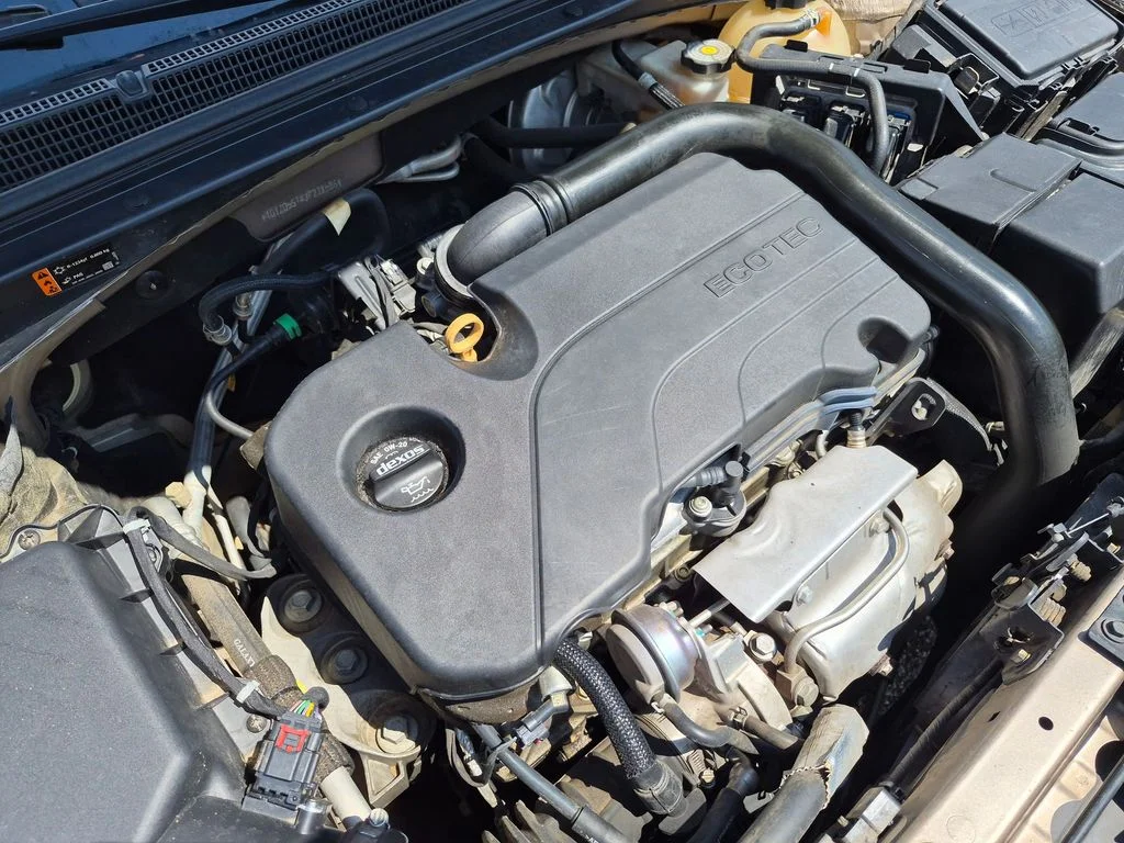 Used 2018 Beige Chevrolet LT image 10