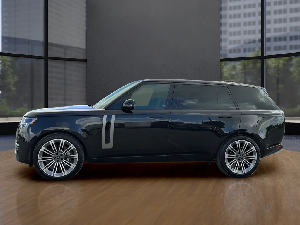 Used 2024 Black Land Rover SE image 13