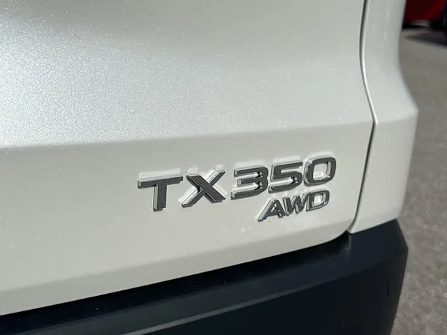 New 2026 Wind Chill Pearl Lexus PREMIUM AWD image 11