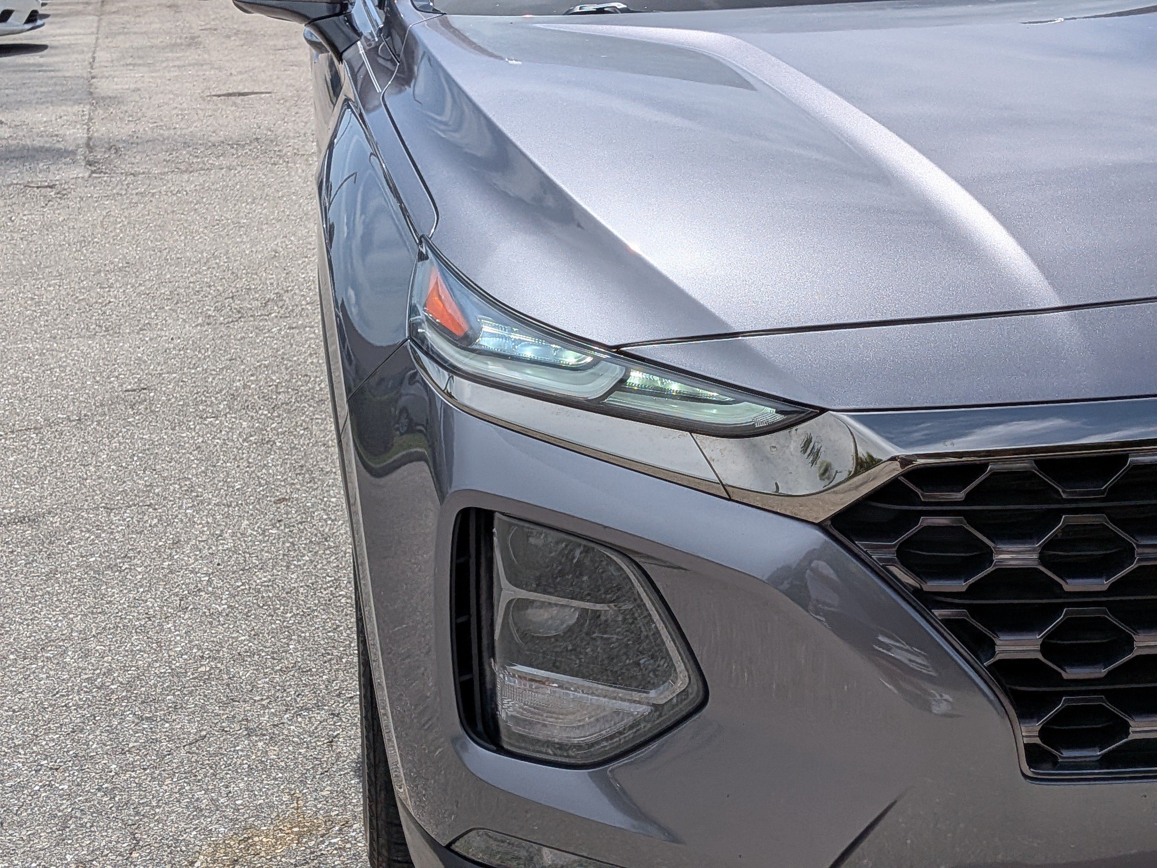 Used 2020 Machine Gray Hyundai Limited image 9