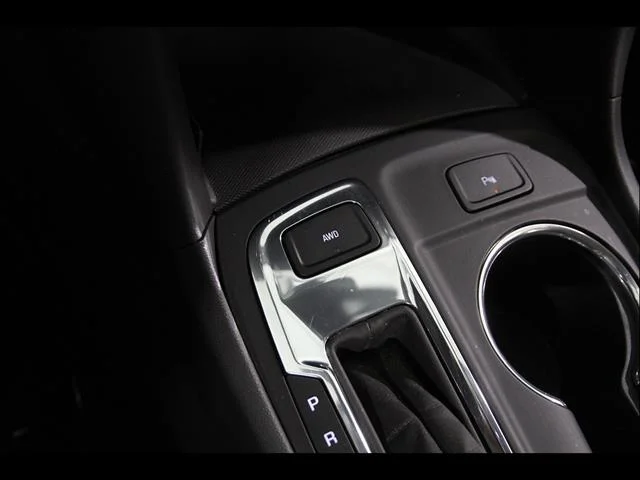 2023 Chevrolet Equinox LT - Photo 16
