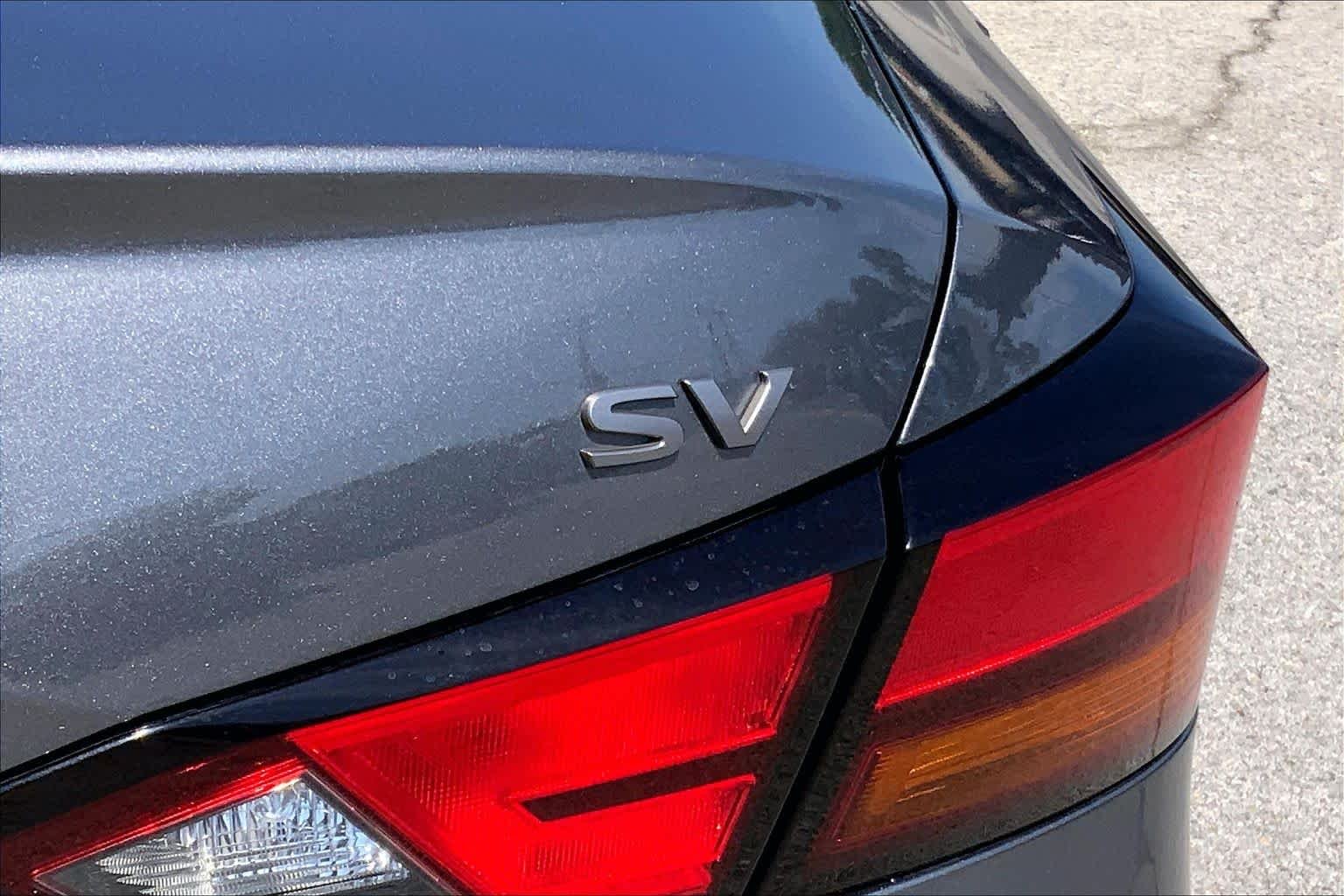 Certified Used 2024 Gun Metallic Nissan 2.5 SV image 9