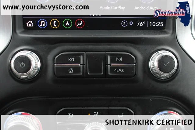 Used 2021 White GMC SLT image 36