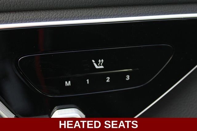 2025 Mercedes-Benz C-Class Sedan C 300 - Photo 13