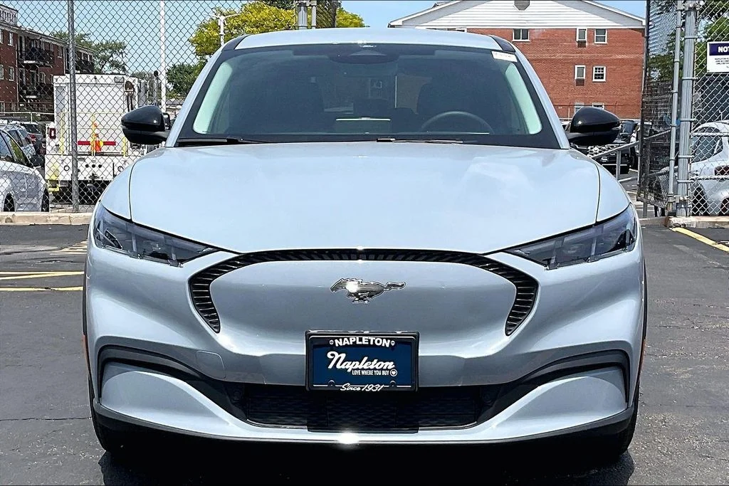 New 2026 Glacier Gray Metallic Tri-coat Ford Select image 2