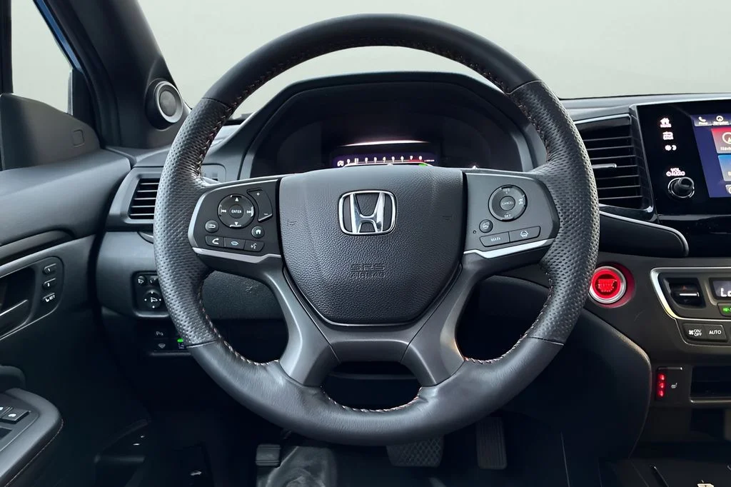 Used 2024 Blue Honda TrailSport image 28