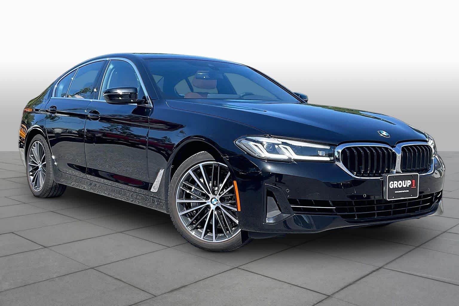 Used 2023 Black Sapphire Metallic BMW 540i xDrive image 2