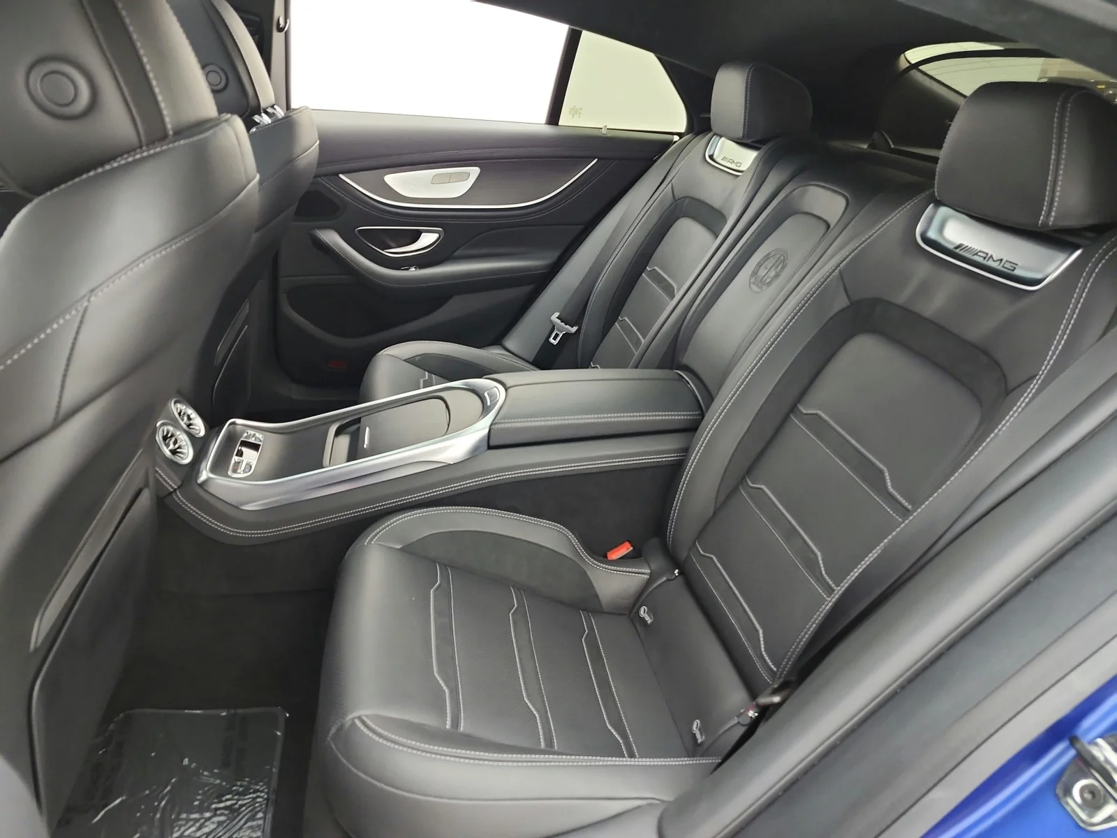 Certified Used 2024 MANUFAKTUR Starling Blue Magno Mercedes-Benz AMG® GT 63 4-Door Coupe image 21