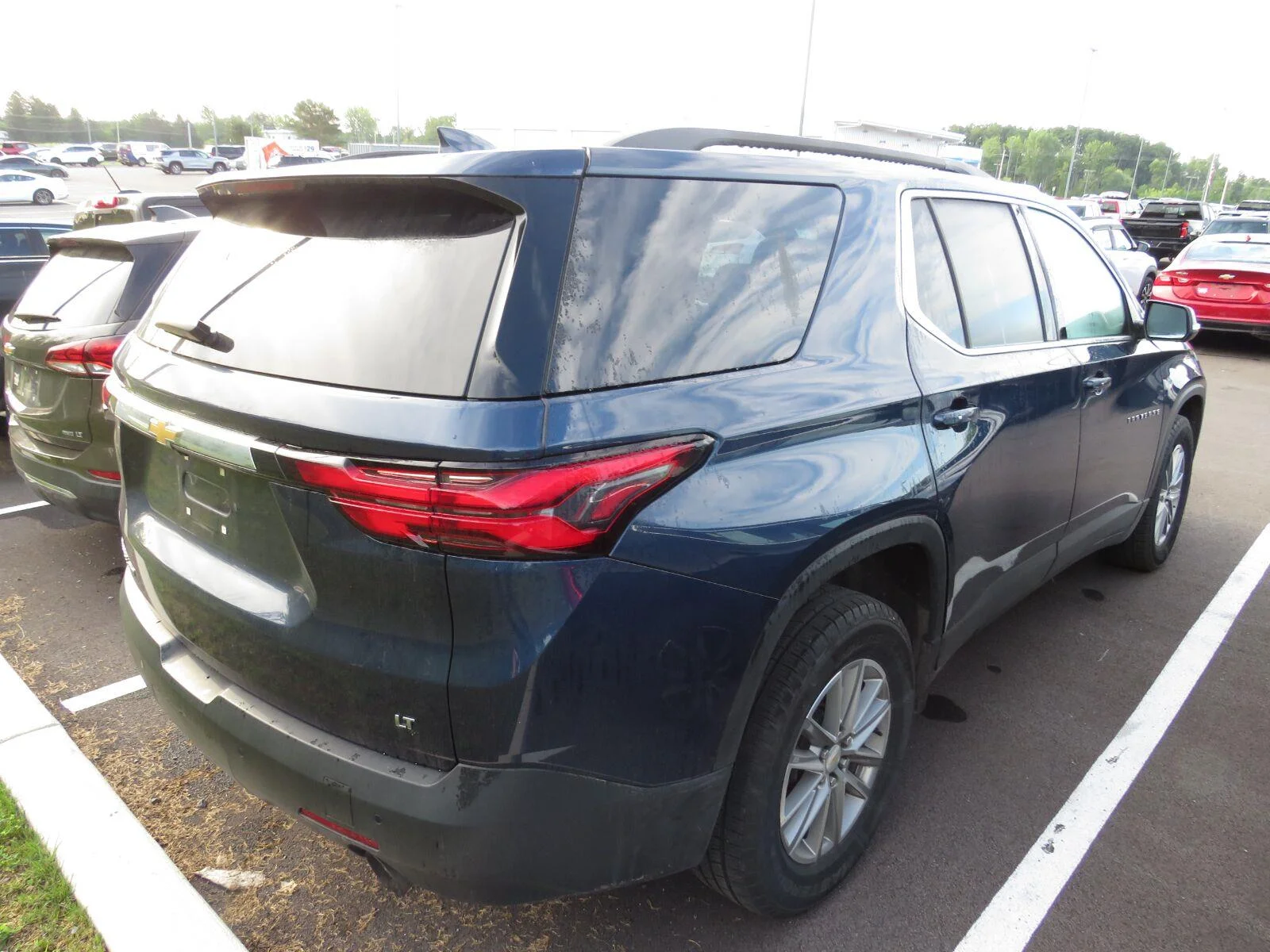 Used 2022 NORTHSKY BLUE METALLIC Chevrolet LT Cloth image 12