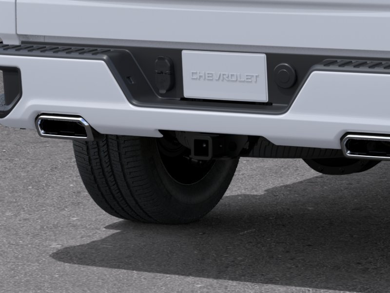 New 2026 Summit White Chevrolet RST image 15