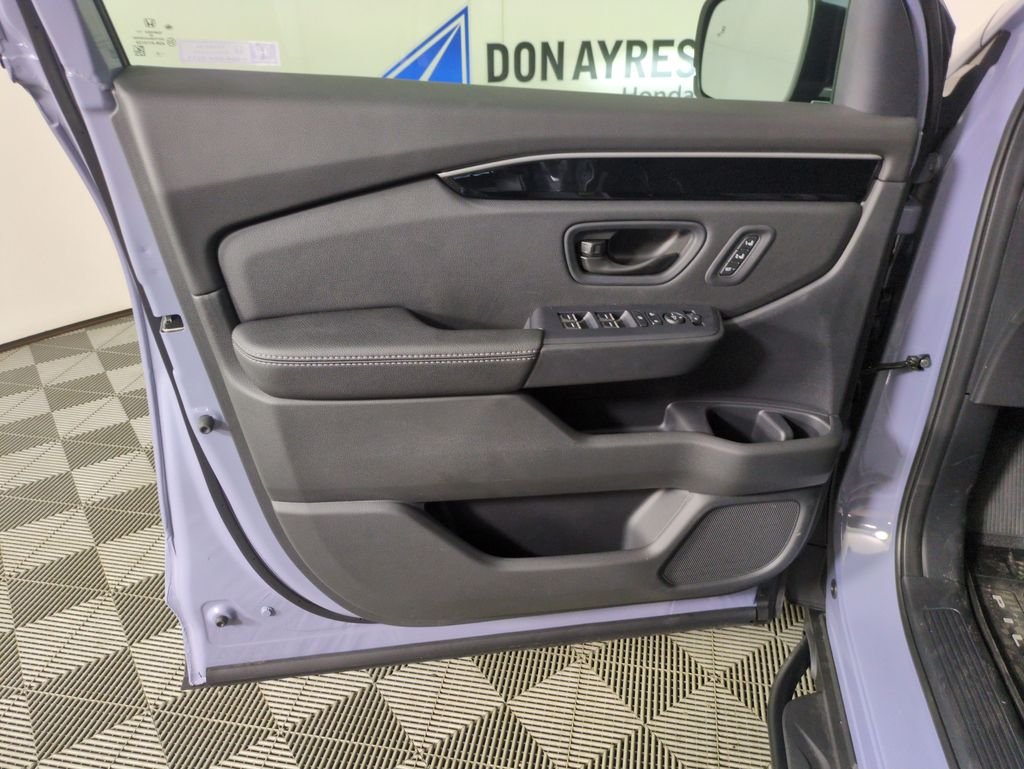 New 2026 Sonic Gray Pearl Honda EX-L image 10