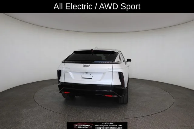 Used 2024 White Cadillac Sport image 16
