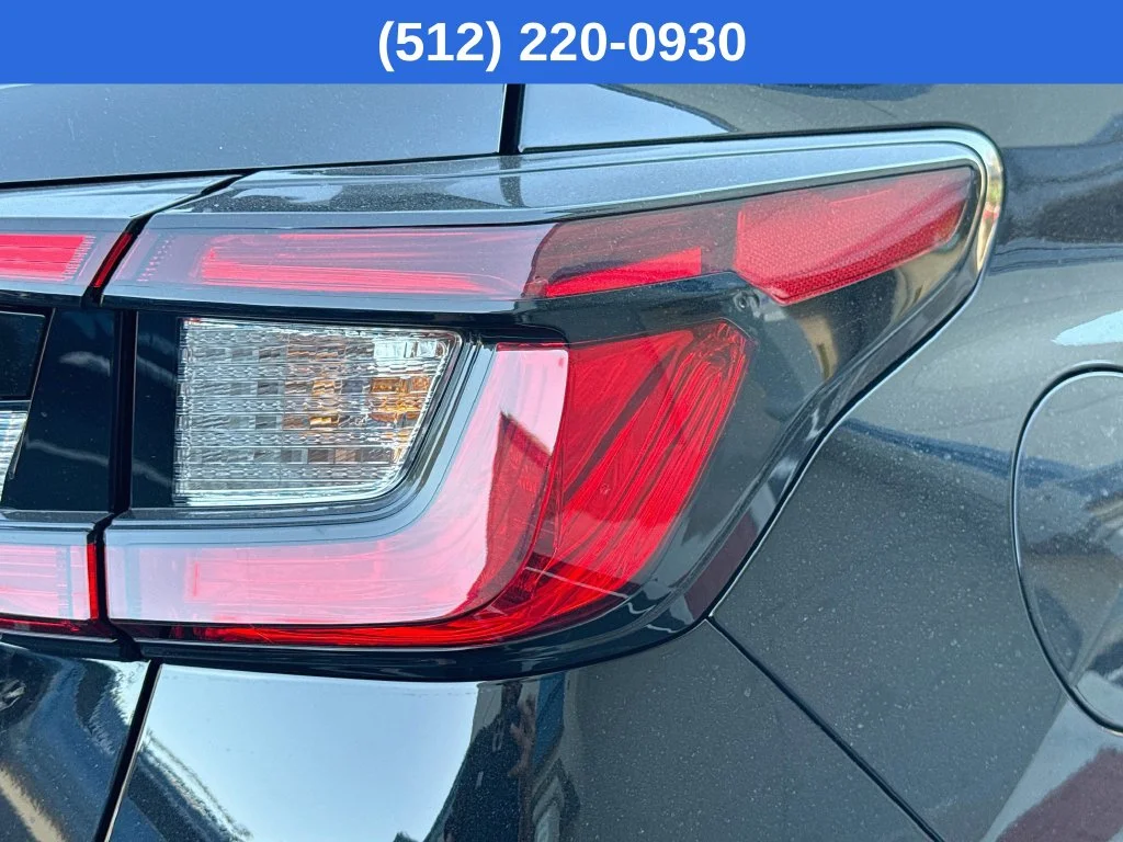 New 2027 Black Subaru Premium image 31