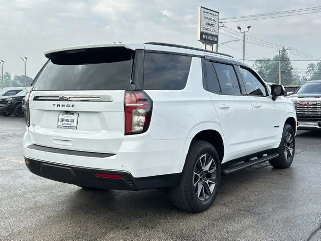 Used 2022 Summit White Chevrolet Z71 image 15