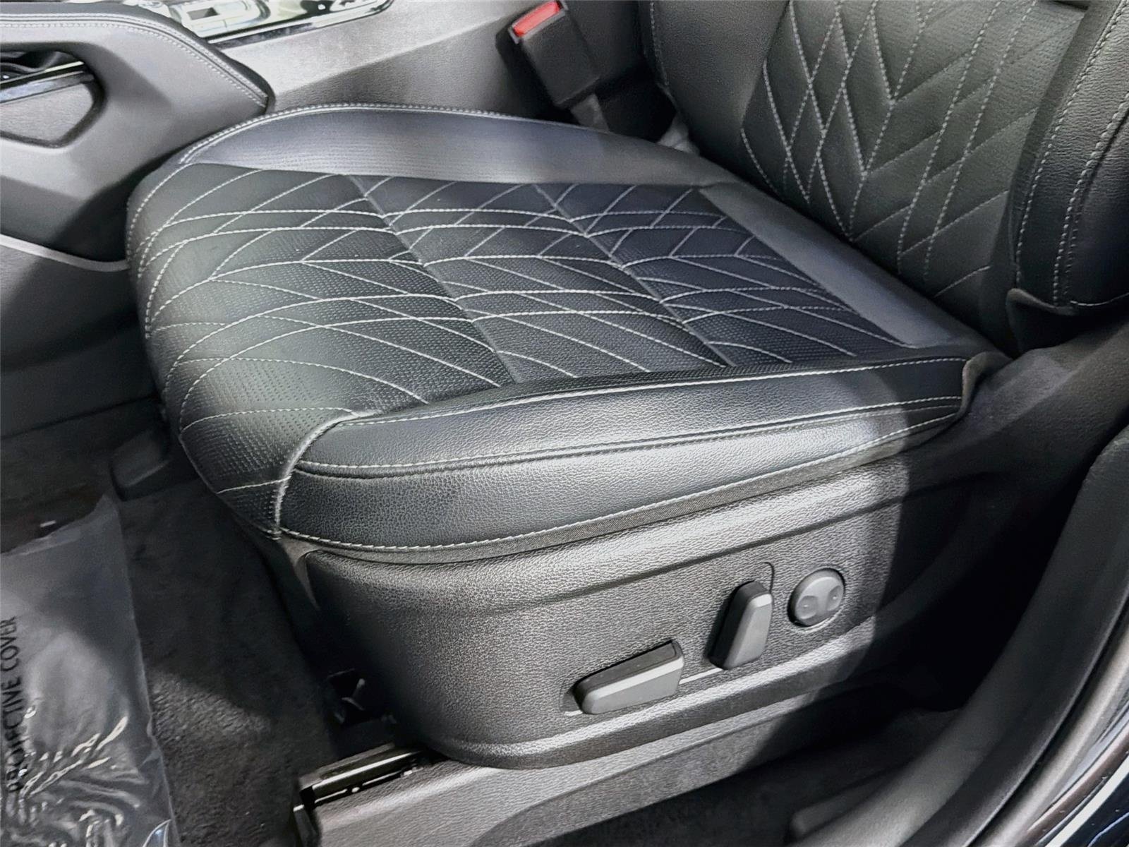 Used 2024 Ebony Black Kia EX X-Line image 21