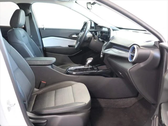 Certified Used 2024 Summit White Chevrolet LT image 18