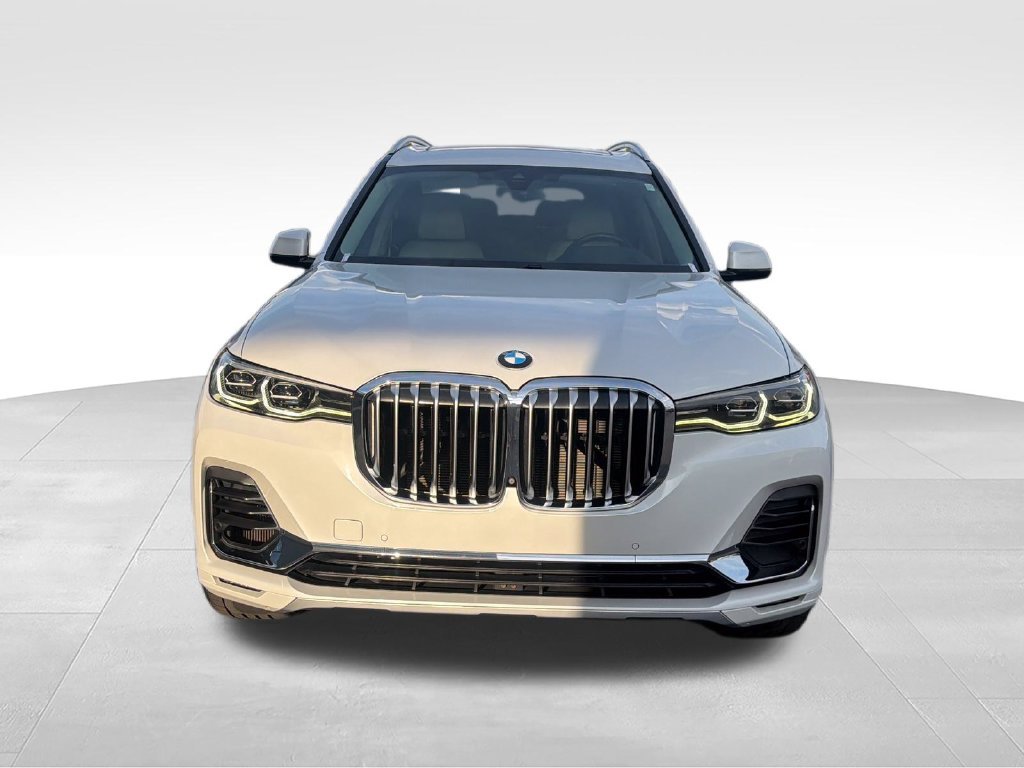 Used 2020 White BMW xDrive40i image 8